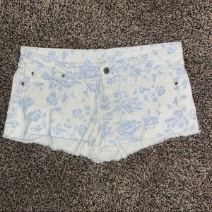 FOREVER 21 women’s shorts size 9